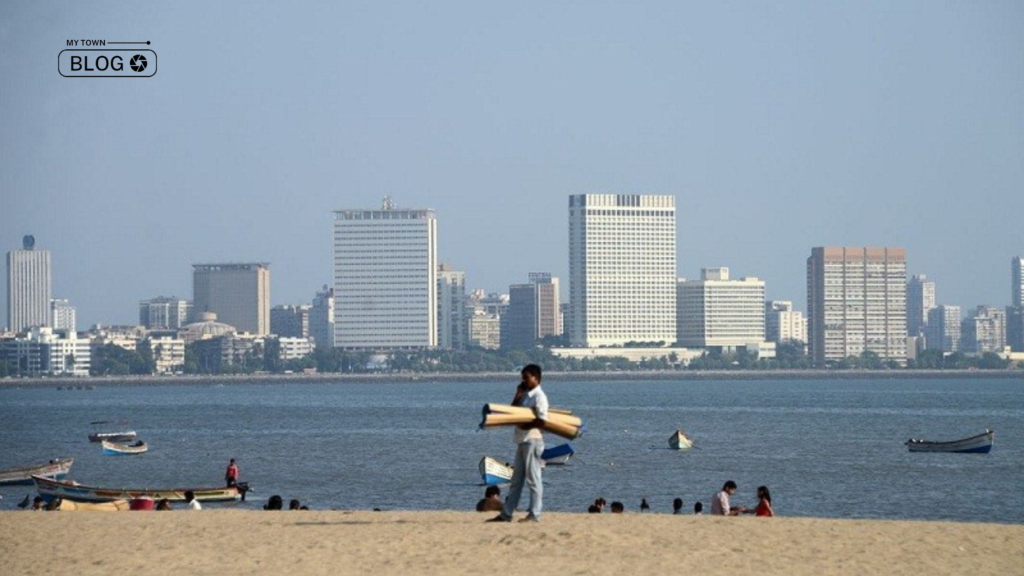 Girgaum Chowpatty Beach: