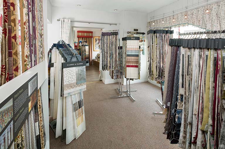 Check Out the Hottest Curtain Shops in Chandigarh to Elevate Your Home Décor Game!