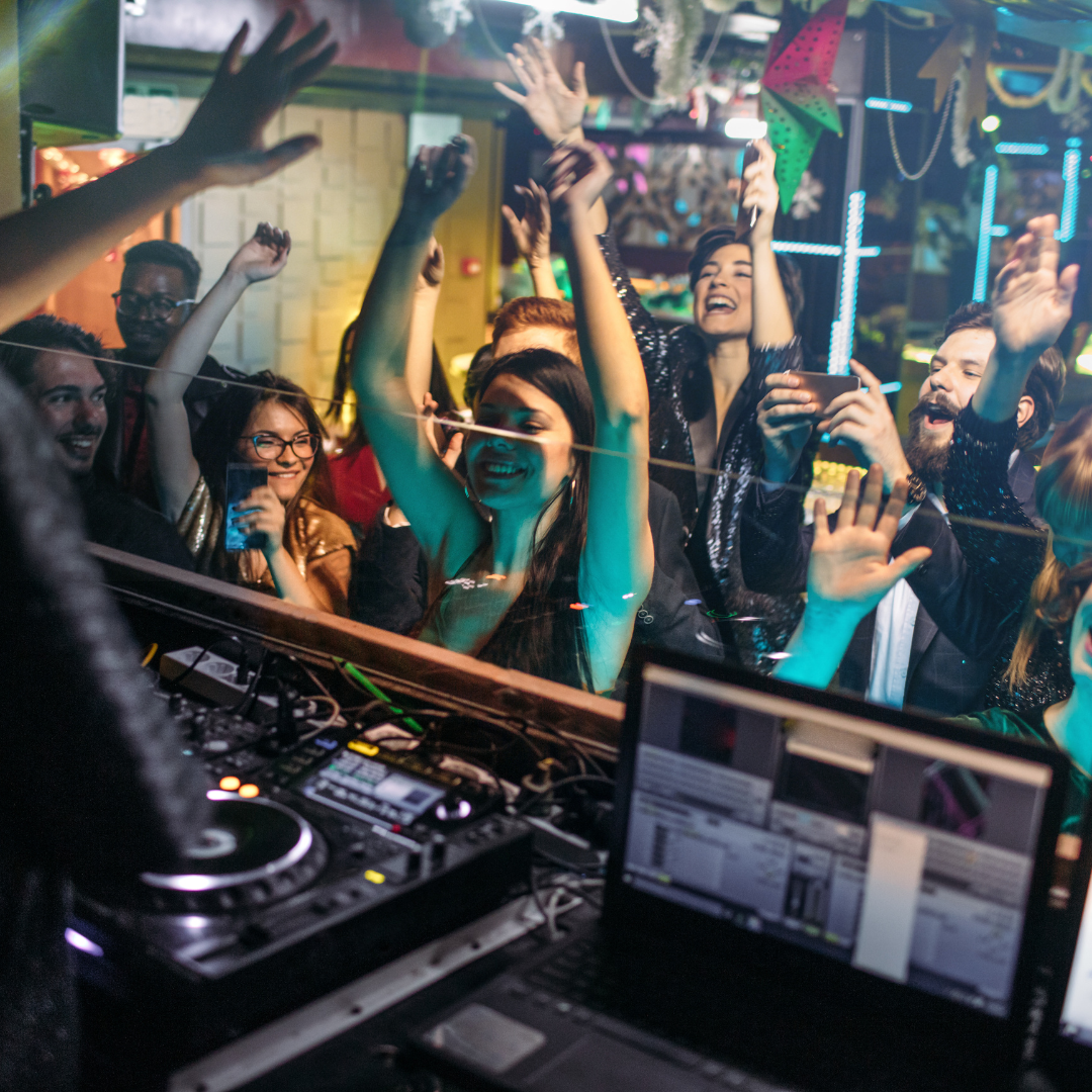 Discover Mumbai’s Hottest Nightlife Scene at the Top 10 Clubs for an Epic Night Out!