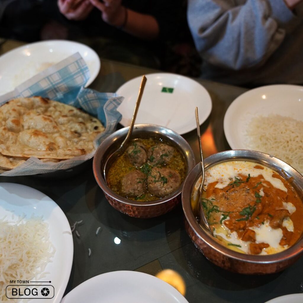 Famous Food of Kashmir