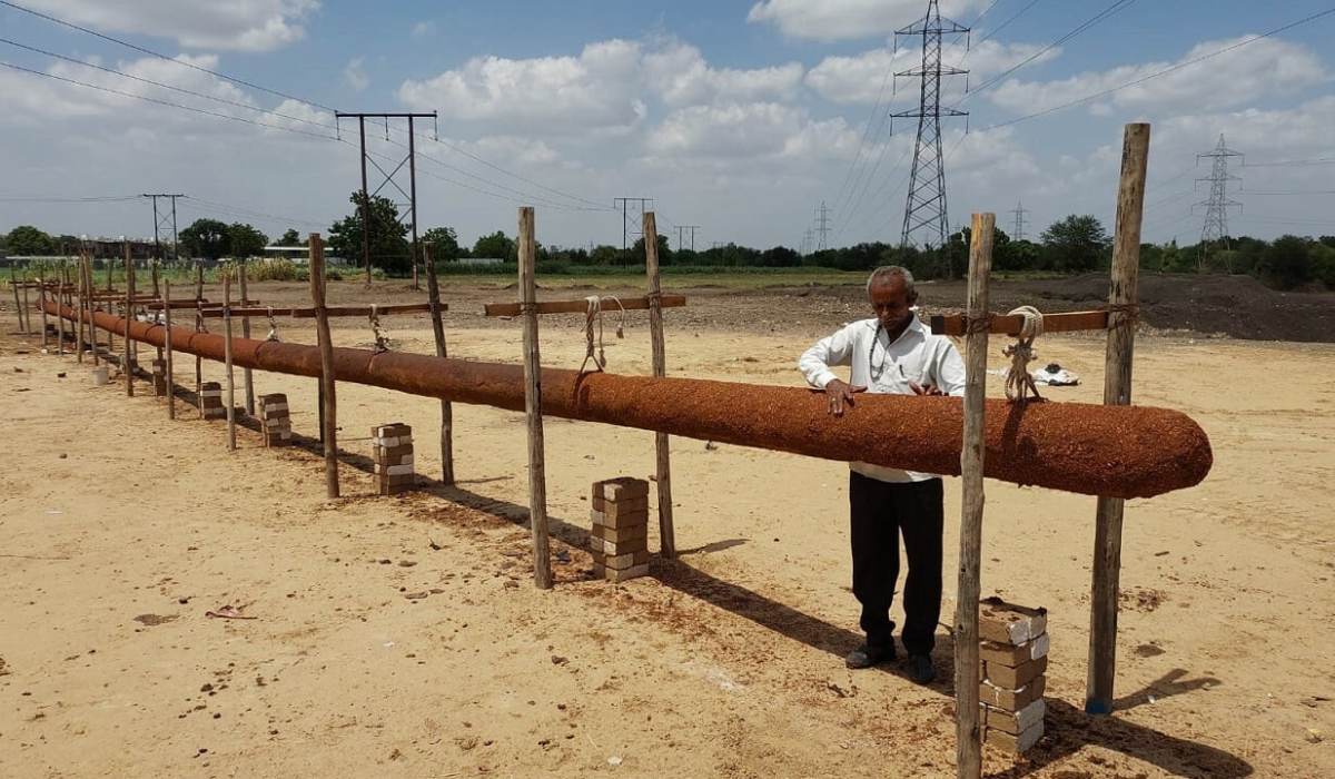 Vadodara’s Giant 108-ft Incense Stick on an Epic Road Trip to Ayodhya in a 111-ft Truck