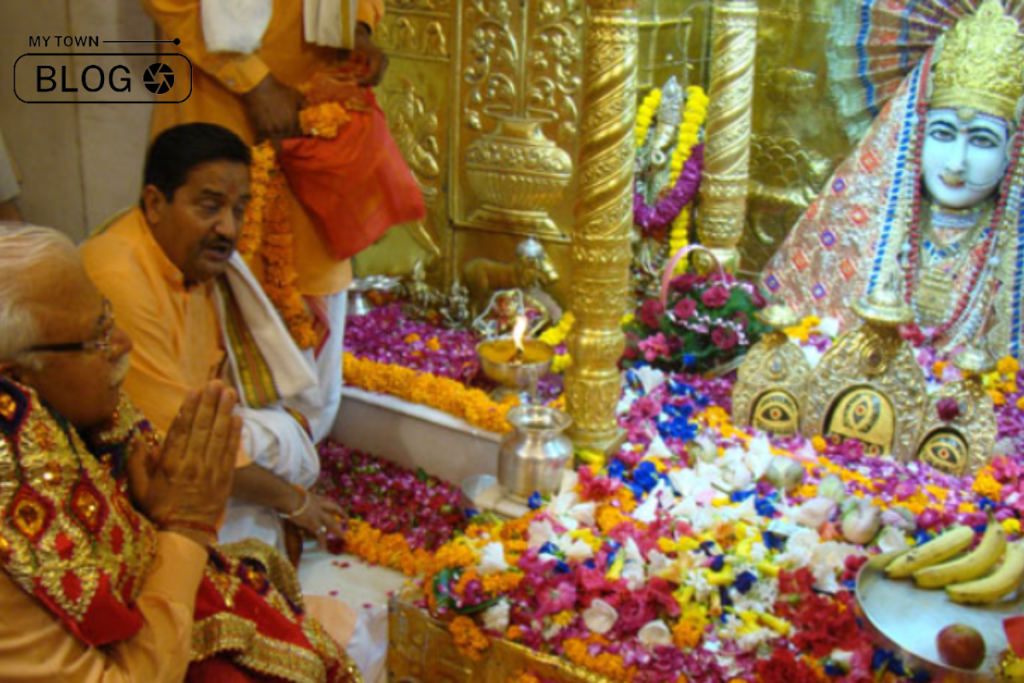 Mansa Devi Temple Panchkula: History, Navratri fair, Education, & Transportation