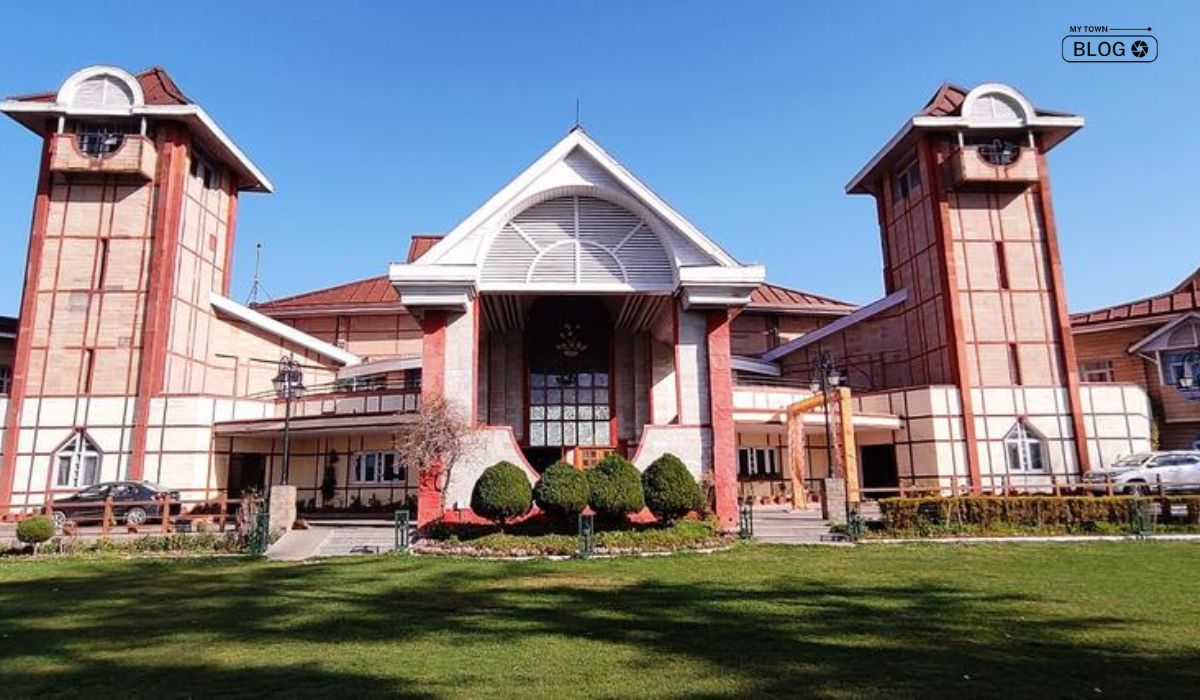 Historic Peterhoff Building in Shimla