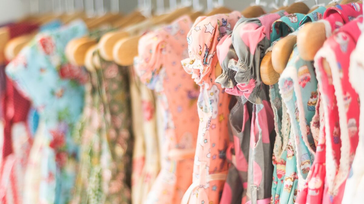 Top 10 Must-Have Summer Fashion Dresses for a Chic Look