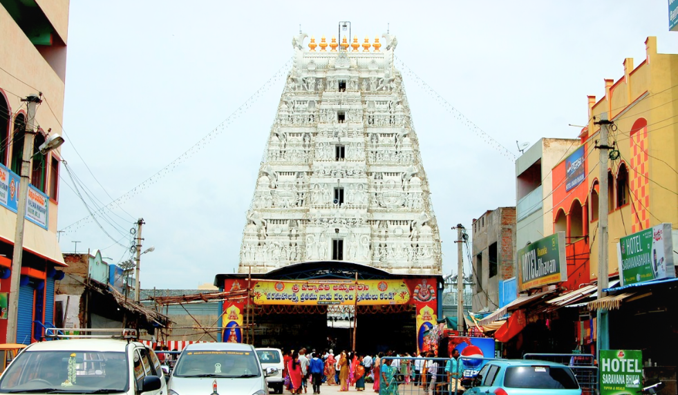 Tiruchanur Padmavathi Temple: Timings, History and Online Booking