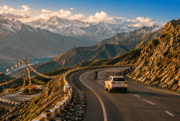 Scenic mountain highway in the Himalayas, one of the best road trips in India for cars and bikes